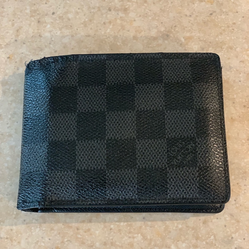 Authentic Louis Vuitton Multiple Wallet